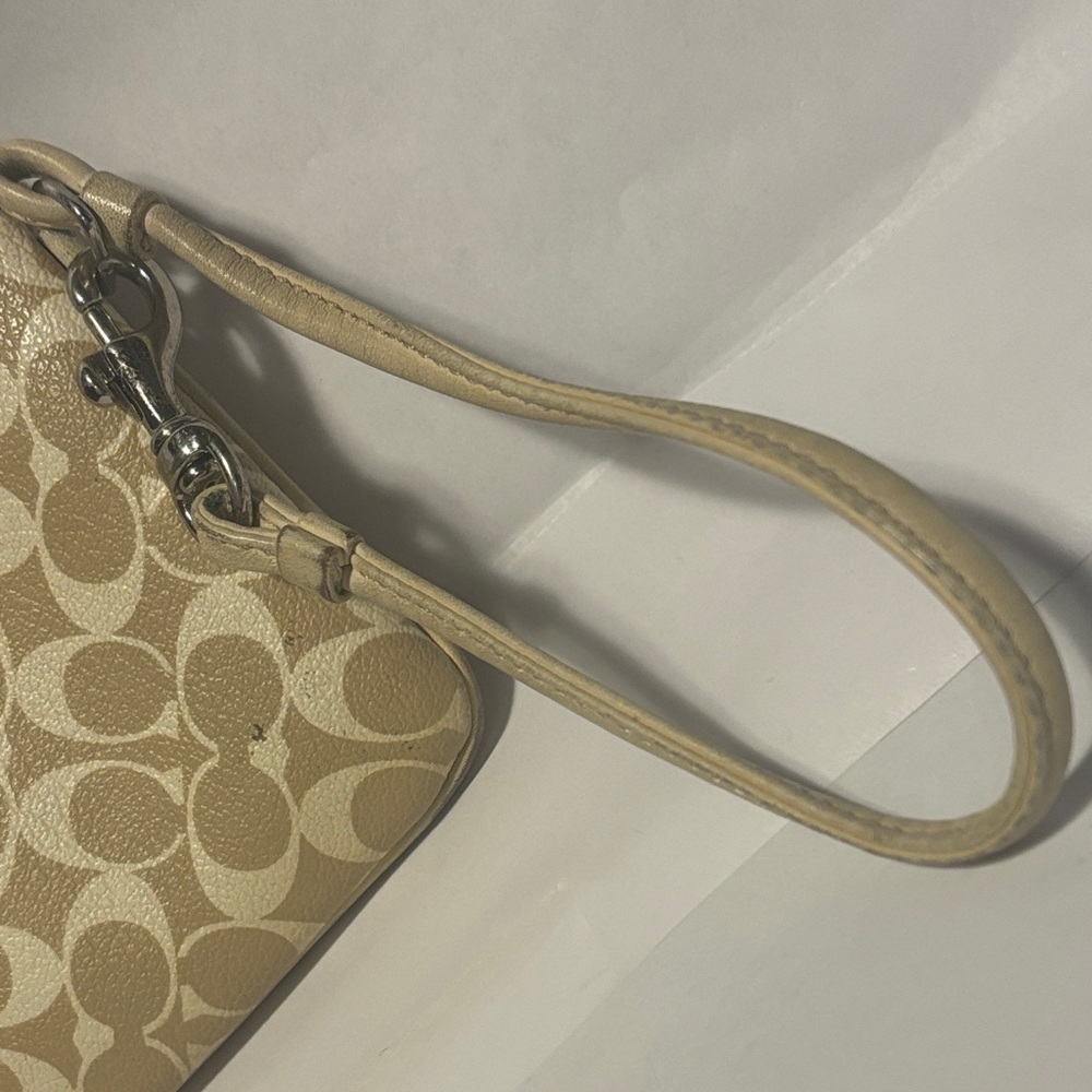 Coach Wristlet Set - Blue, Tan, and Pink - Picture 9 of 13